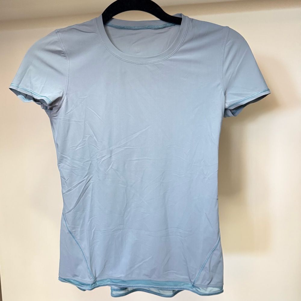 Lululemon T-Shirt - size 2